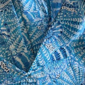 LILLY PULITZER Linen Sleeveless Top-Shades of blue-Shell pattern-Size XL-Summer.